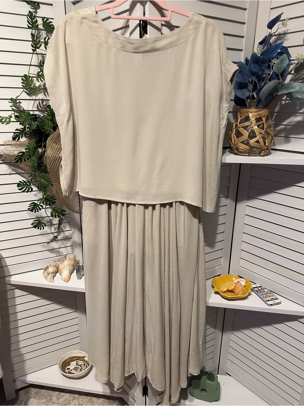 Zenana Two-Piece Flowy Maxi Set in Light Beige - Picture 5 of 6